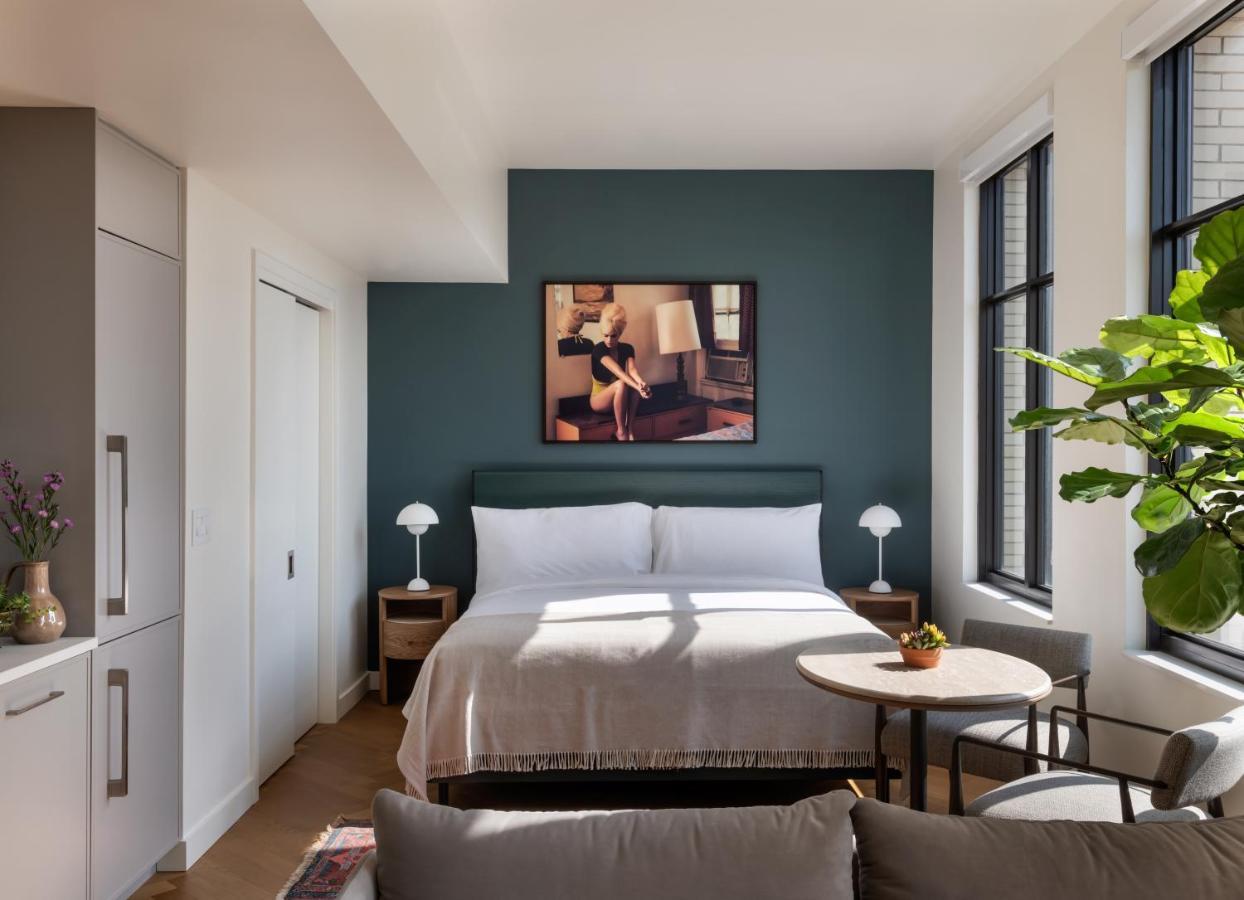 Roost Detroit Aparthotel Exterior photo